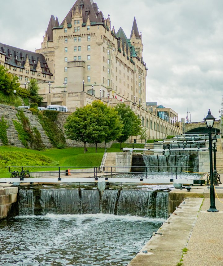 Water flowing over the lock gates of the Rideau Canal in downtown Ottawa